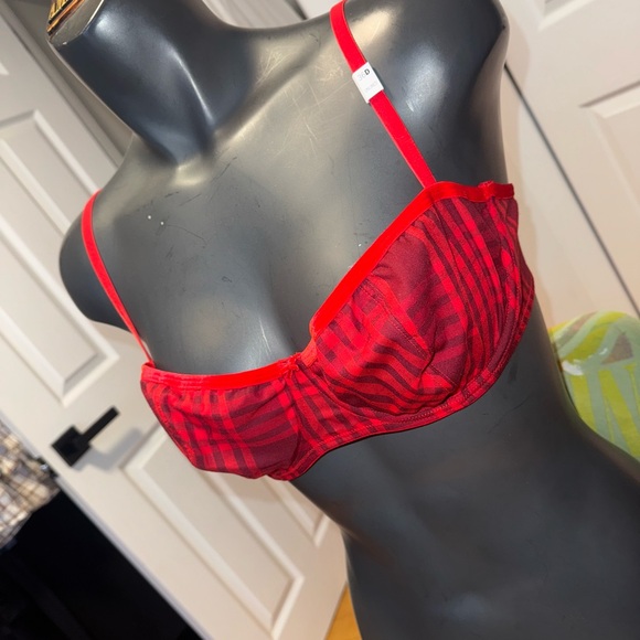 bra - Picture 2 of 5